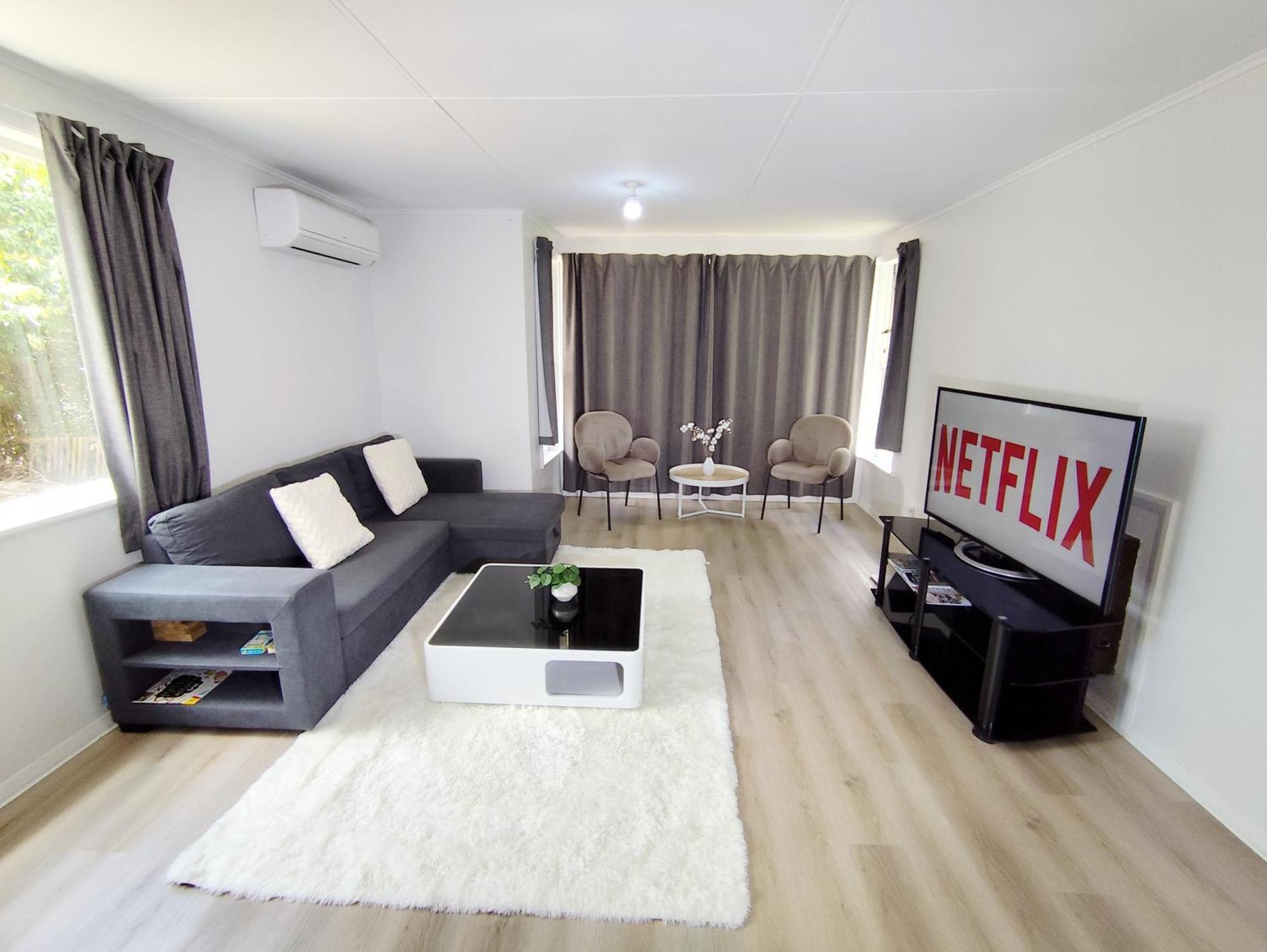 3-Bedroom House-Big Yard- Netflix Hamilton Buitenkant foto